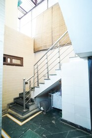Roomshala Hotel Oscar