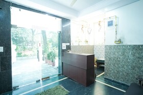Roomshala Hotel Oscar