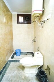 Roomshala Hotel Oscar