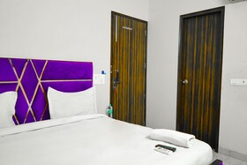 Roomshala Hotel Sky Residency