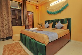 Roomshala Manya Residency