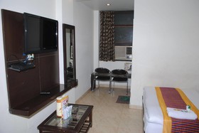 Seven Seas Inn