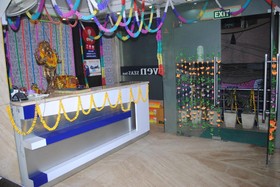 Seven Seas Inn