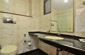 Hotel Shanti Villa