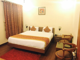 Skylink Suites & Apartments