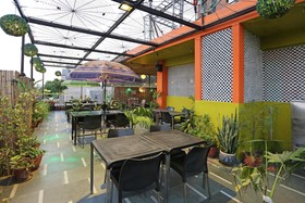 Star Plaza