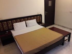 Sundeep Inn