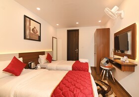 The Altruist Business Stays Dlf Phase 3