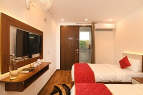 The Altruist Business Stays Dlf Phase 3