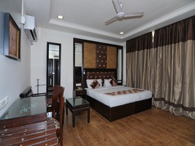 The Grand Hotel Boutique