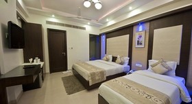 The Pearl Hotel Delhi