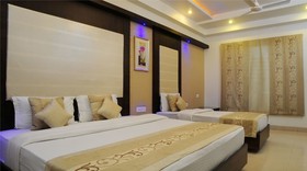 The Pearl Hotel Delhi