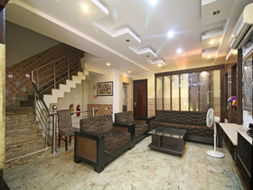 Tjs Grand Karolbagh