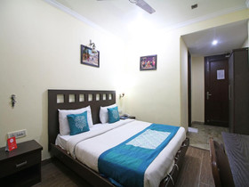 Tjs Grand Karolbagh