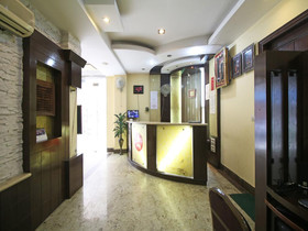 Tjs Grand Karolbagh