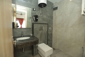 Zed Hotel