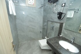 Zed Hotel