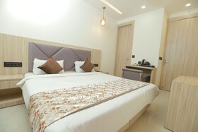 Zed Hotel