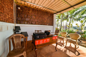OYO 25002 Agonda Seaview