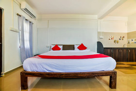 OYO 25002 Agonda Seaview