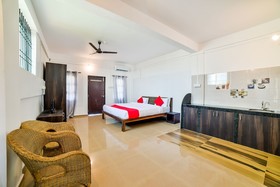 OYO 25002 Agonda Seaview
