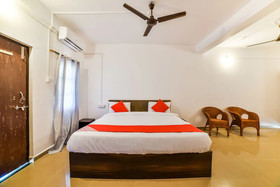 OYO 25002 Agonda Seaview