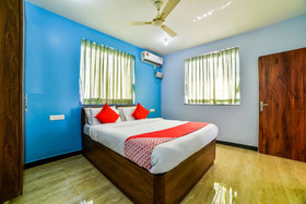 OYO 25002 Agonda Seaview