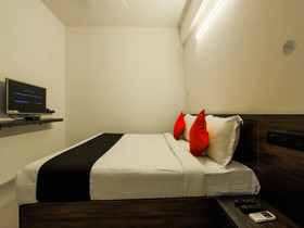 Capital O 23094 Mint Porvorim Suites