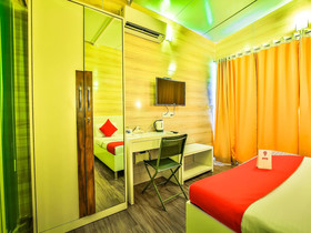 Curlies Zulu Land by OYO Rooms