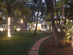 Dhuni Resort