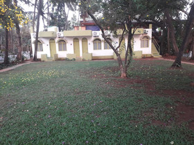 Dhuni Resort