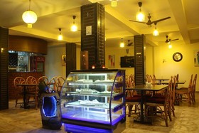La Vaiencia Beach Resort
