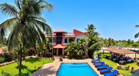 La Vaiencia Beach Resort