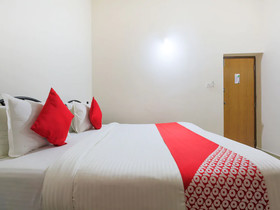 Hotel Irize Emerald by OYO Rooms