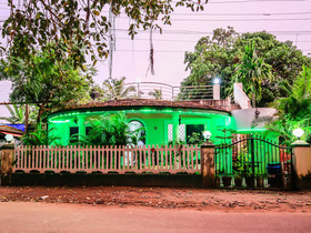 Hotel Irize Emerald by OYO Rooms