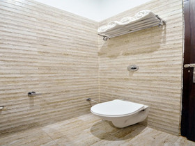 Hotel Irize Emerald by OYO Rooms