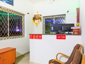 Hotel Irize Emerald by OYO Rooms