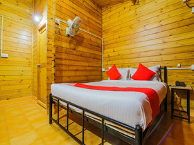 OYO 24352 Irize Beach Resort