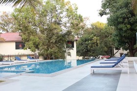 The Ocean Pearl Escape