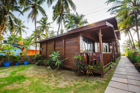 The Spot Bar Hotel by OYO Rooms