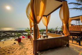 The Spot Bar Hotel by OYO Rooms