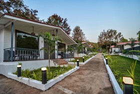 Amore Serenity Resort