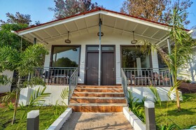 Amore Serenity Resort