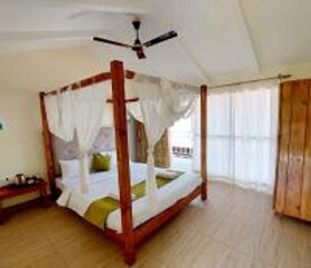 Vedana Retreat