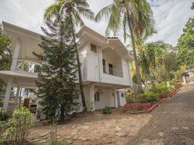Bela Rozy Guest House by OYO Rooms