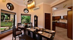 La Sunila Clarks Inn Suites