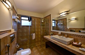 La Sunila Clarks Inn Suites