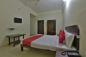 Om Guest House by OYO Rooms