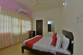 Om Guest House by OYO Rooms