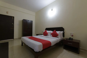 Om Guest House by OYO Rooms